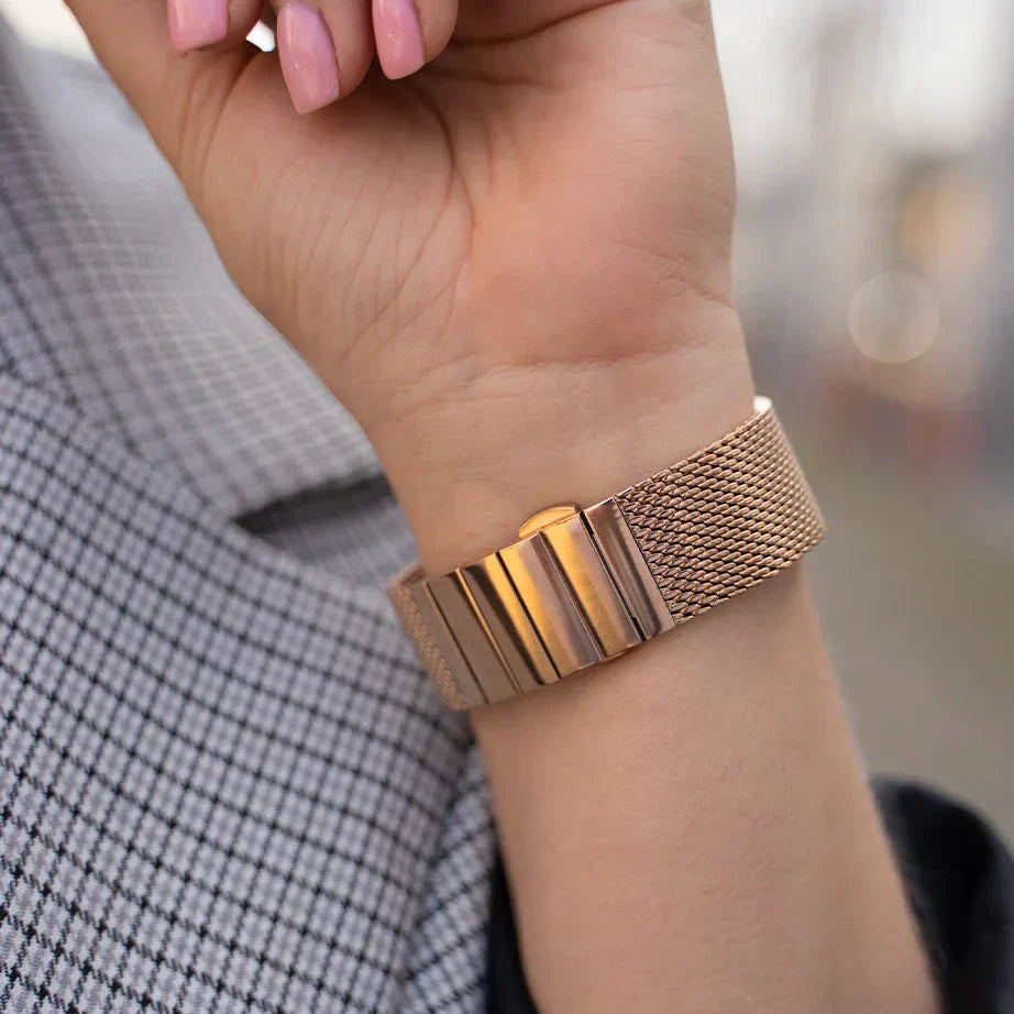 Apple Watch Rose Gold Stainless Steel Milanese Strap