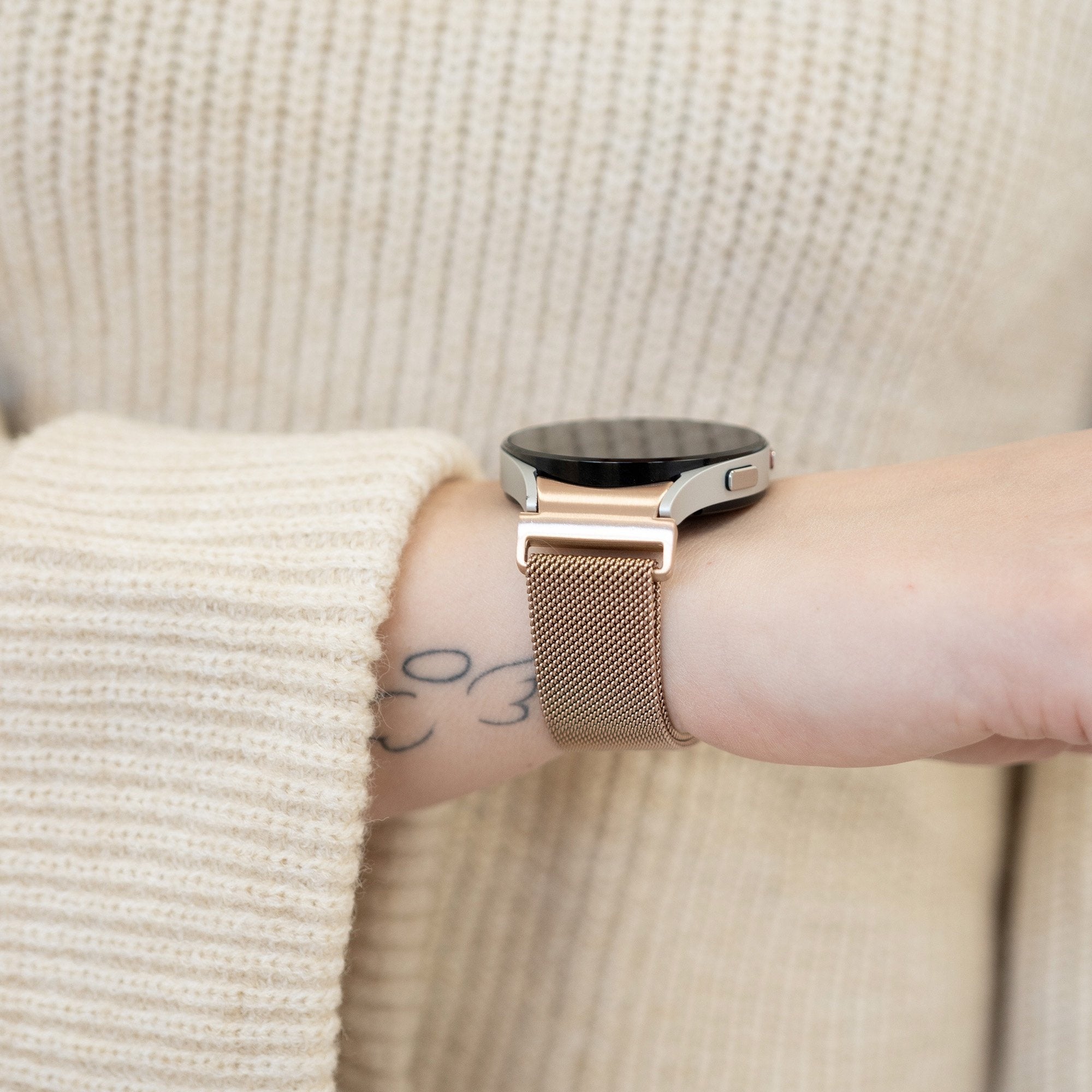Samsung Galaxy Watch 7 40mm Rose Gold Milanese Strap One Push