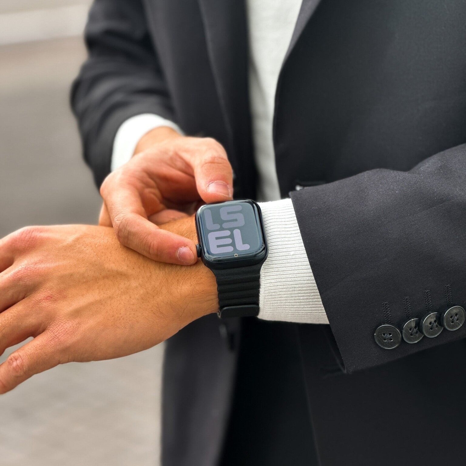 Black Finish Strap With Magnetic Silicone For Apple Watch