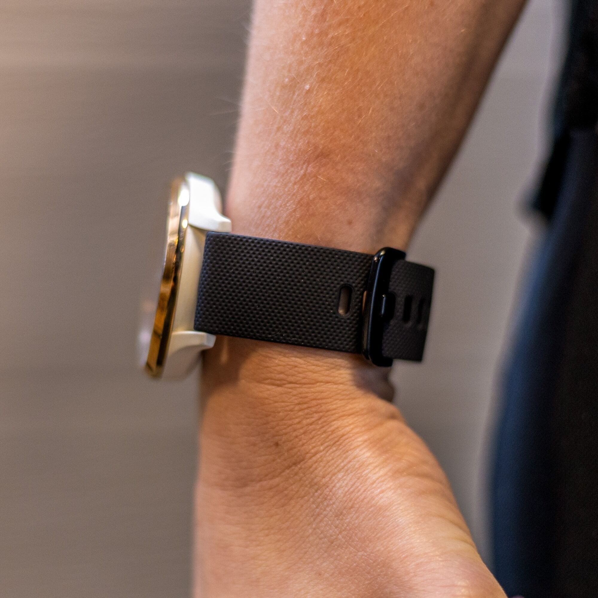 Durable Black Silicone Strap For Ignite 2 Polar Smartwatch