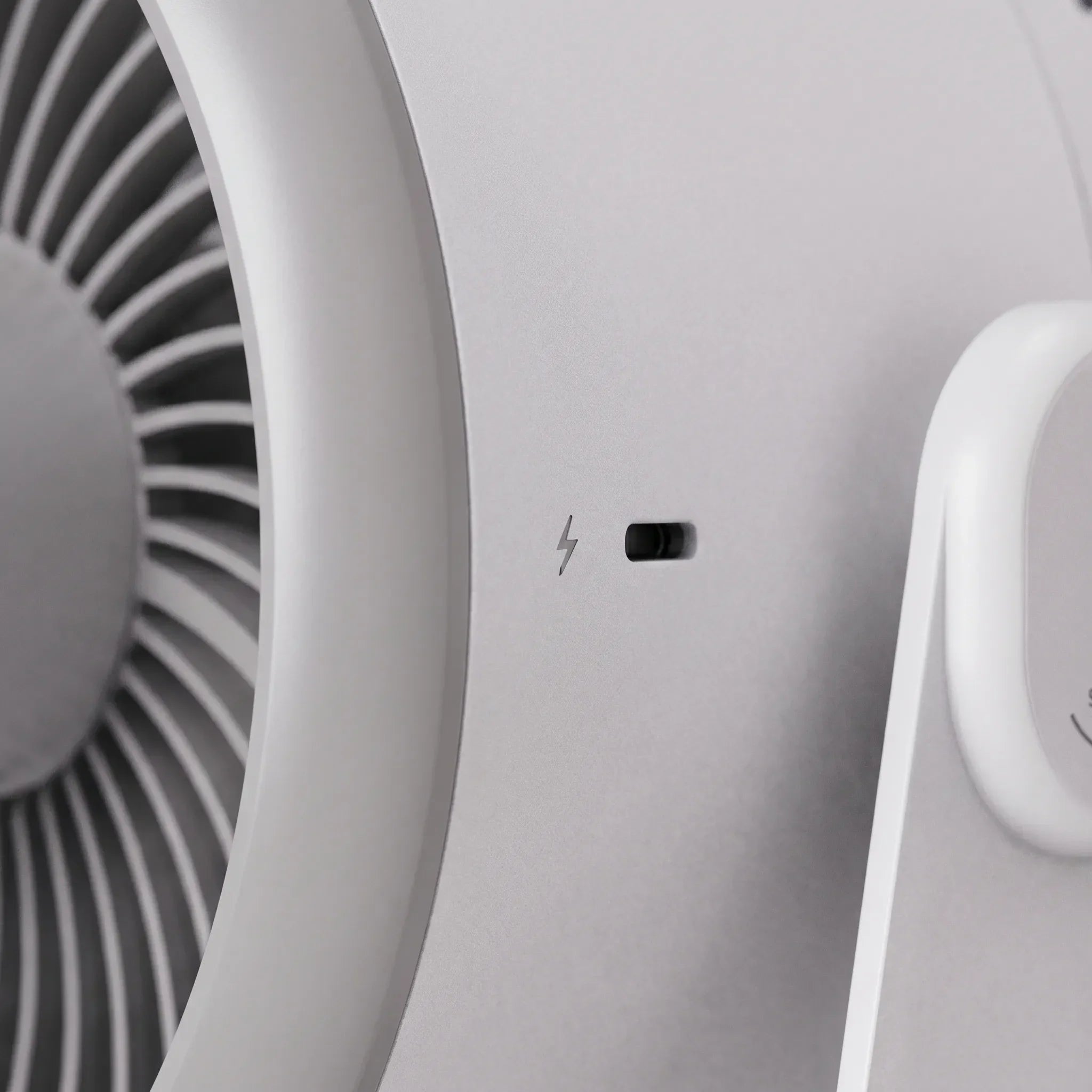 Rechargeable Desk Air Circulator -  Cooling Personal Workspaces - Ormexis