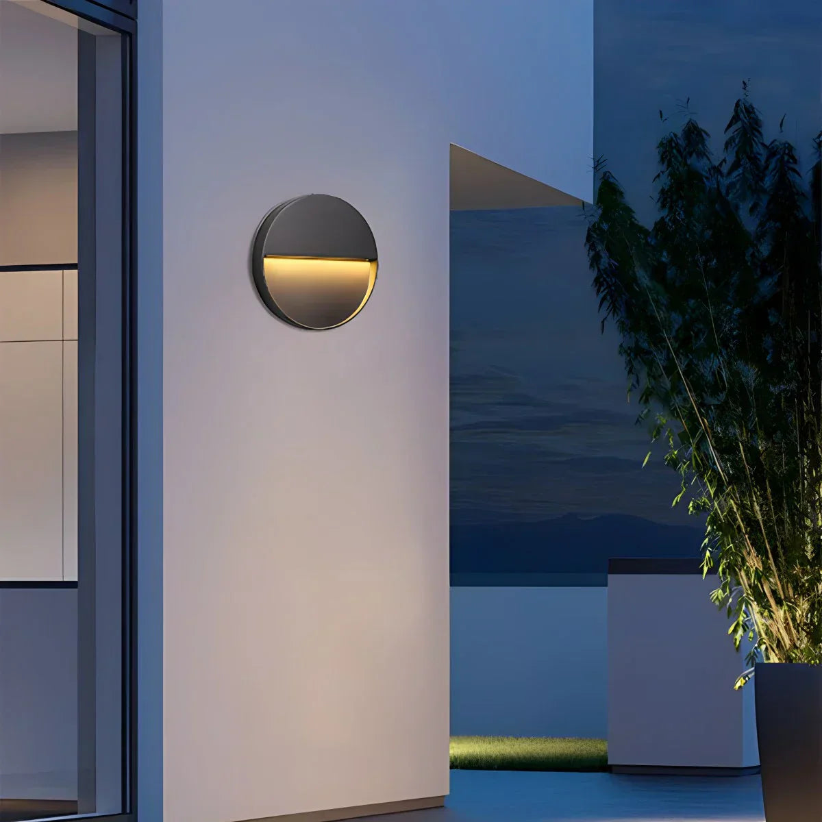 Outdoor Wall Light With Round Or Square Shape Waterproof Exterior Fixture
