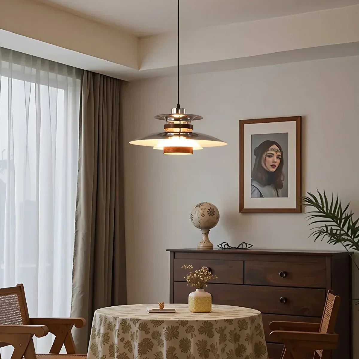 Mercero UFO Style Pendant Light For Kitchen And Dining Areas