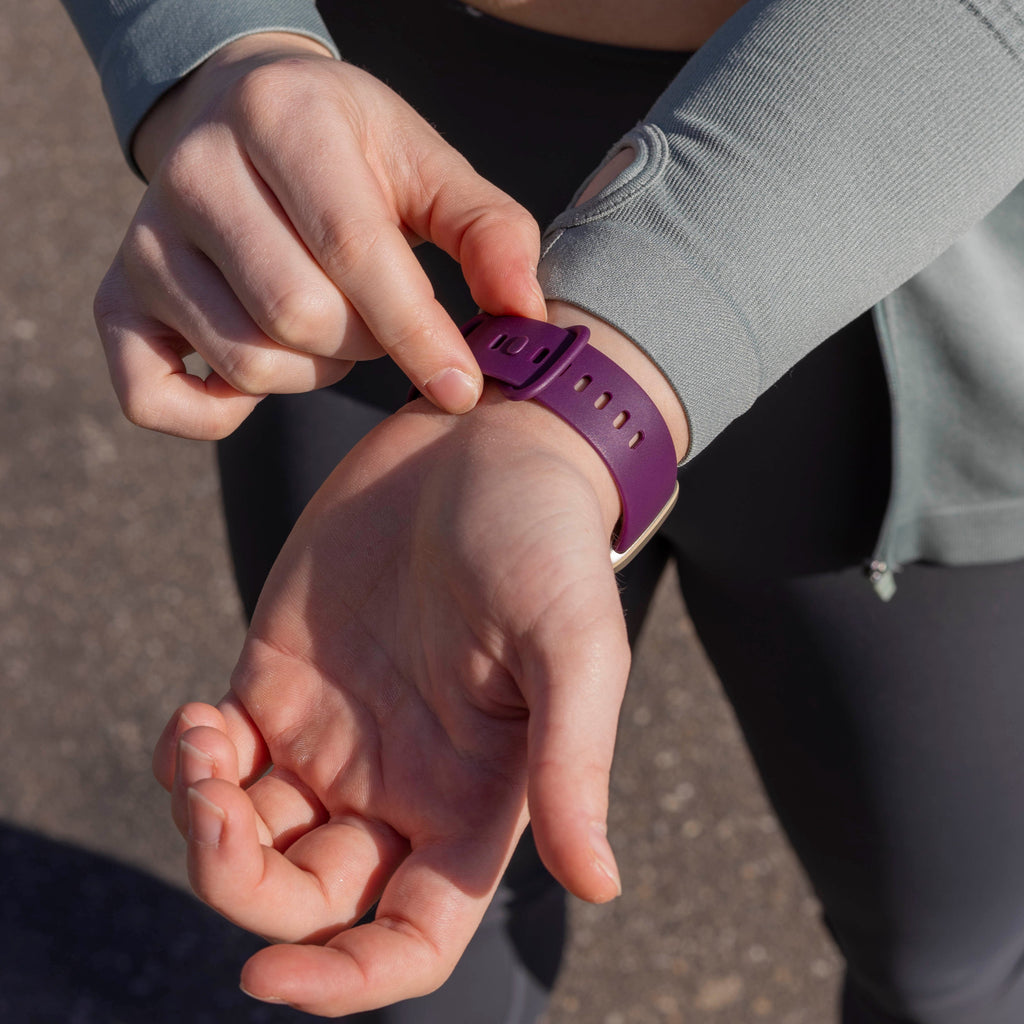 Fitbit Versa 3 Deep Purple Classic Silicone Wrist Strap