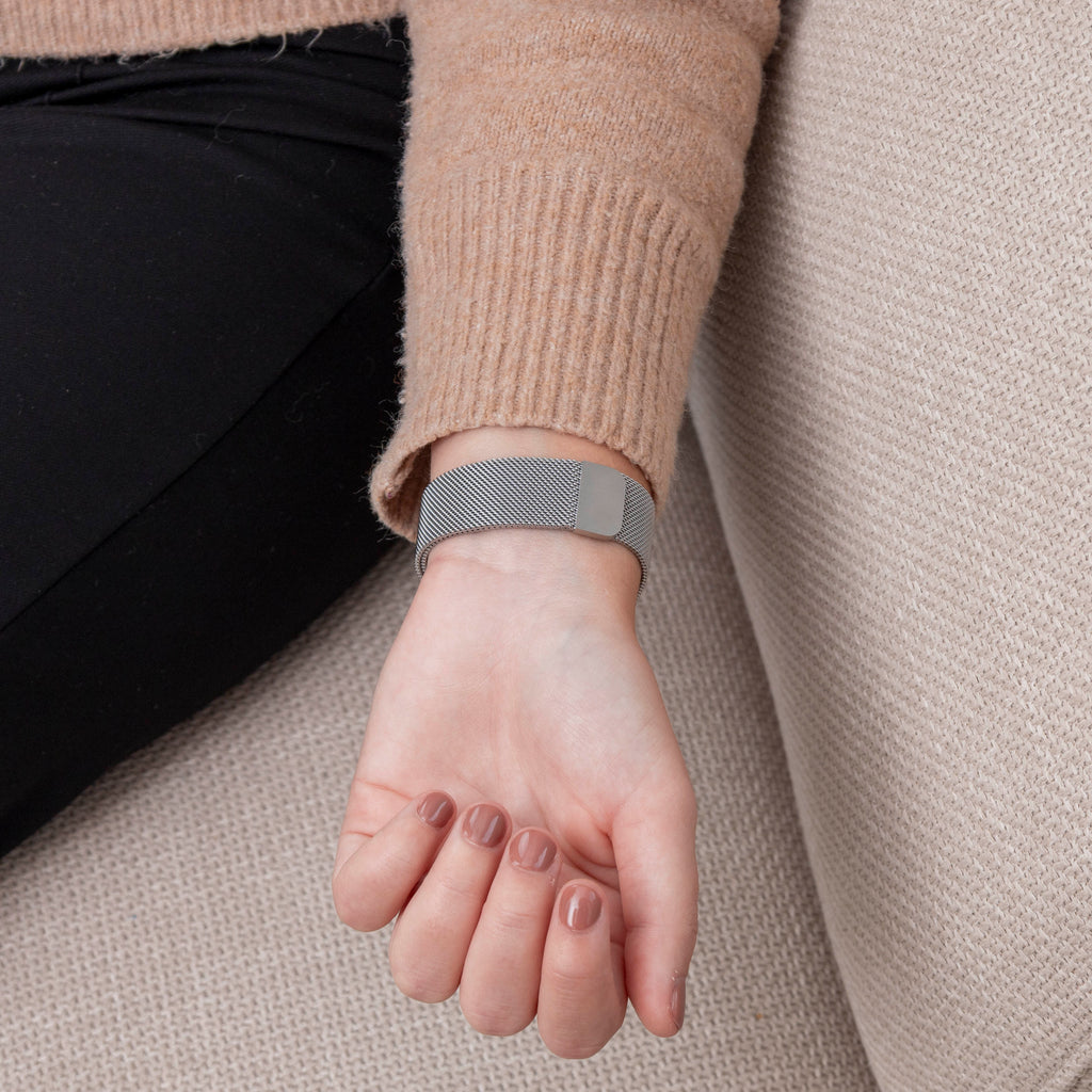 Fitbit Inspire 3 Silver Finish Milanese Band Edition
