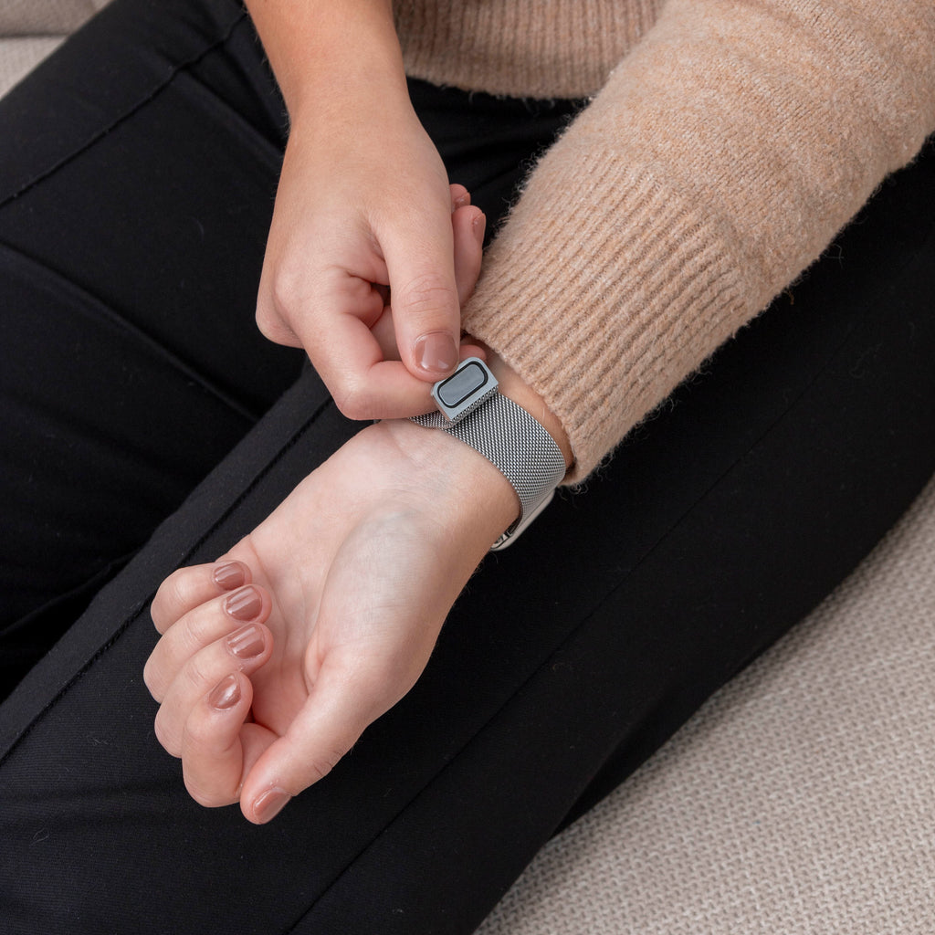 Fitbit Inspire 3 Silver Finish Milanese Band Edition