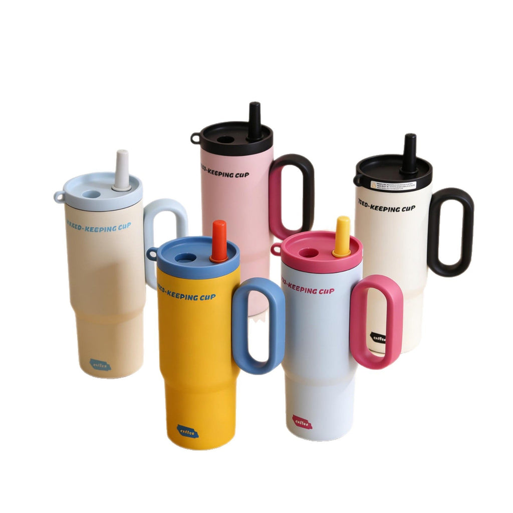 Gender-Neutral Mug With Built-In Straw For Cold Drinks