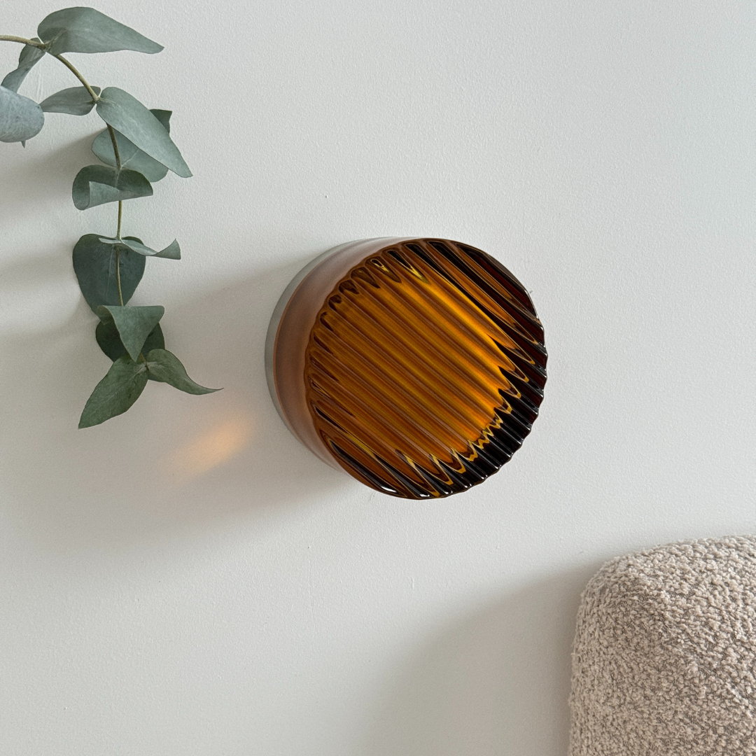 Sleek Glass Wall Sconce With Integrated LED Lighting For Modern Homes
