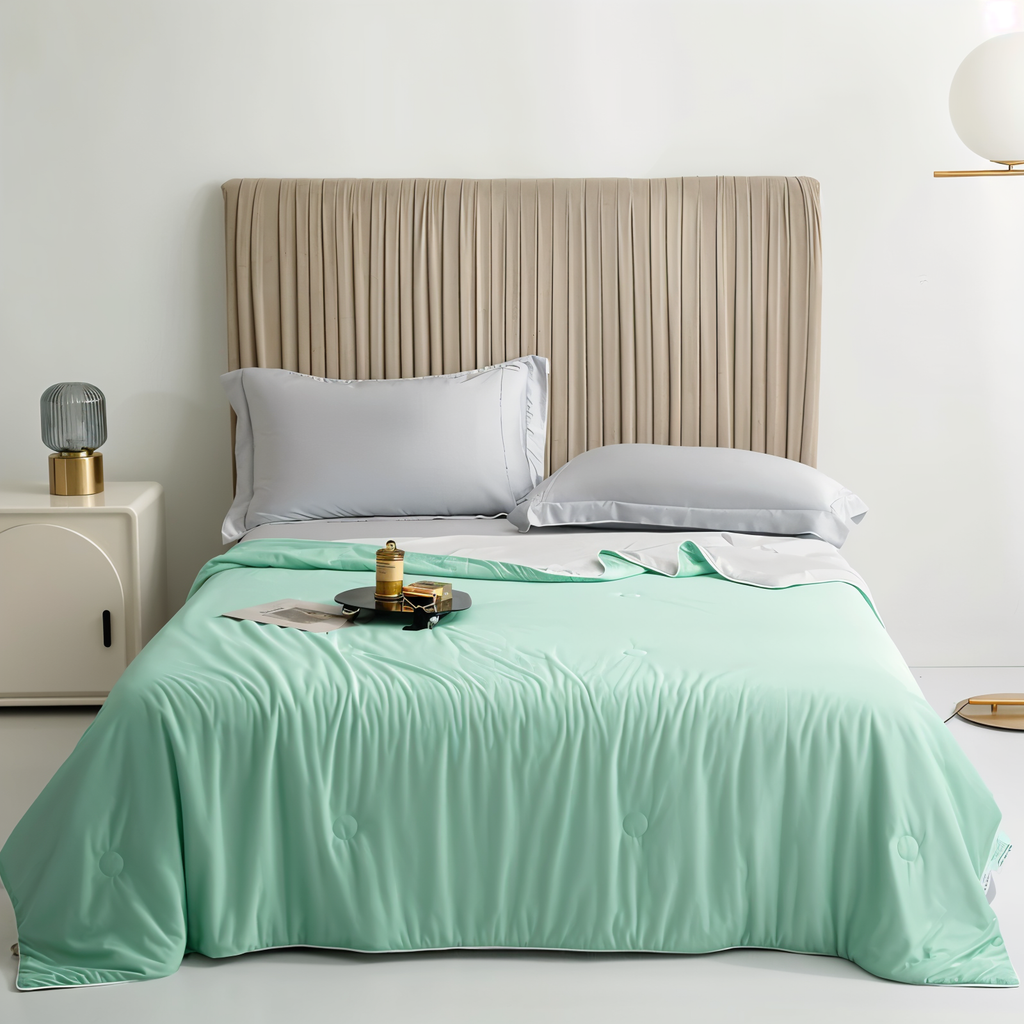 SnowPlume Cooling Blanket, Reversible Bed Cover, Hypoallergenic Comfort for Hot Sleepers
