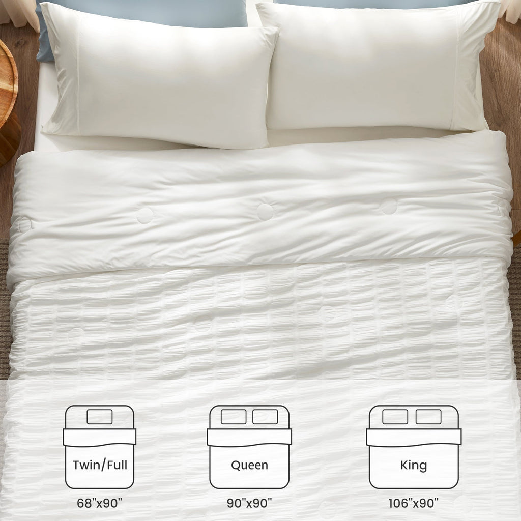 Vertical Stripes Seersucker Cooling Comforter For Warm Sleepers