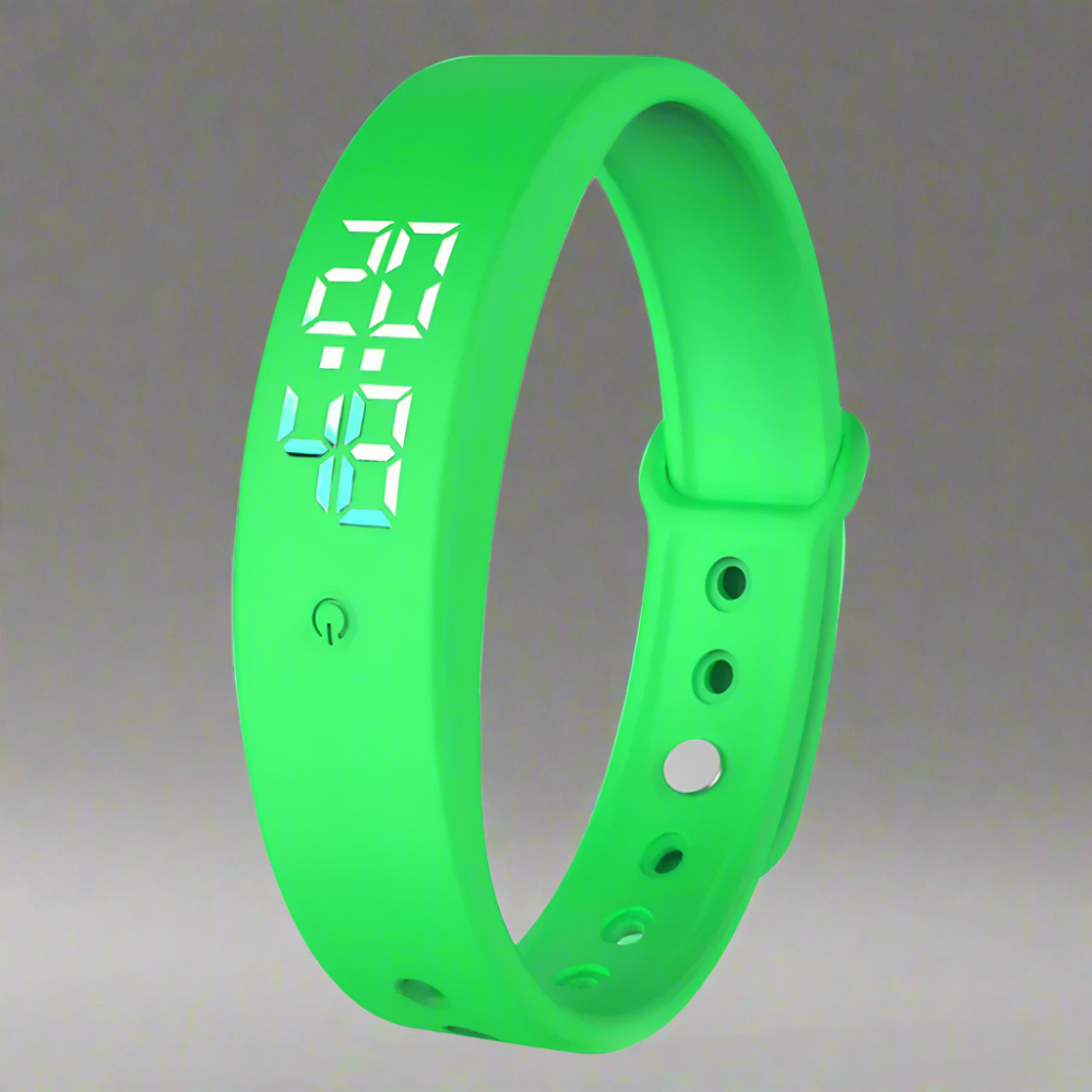 Digital Fitness Smartwatch With Waterproof Build And Haptic Alerts For Active Living