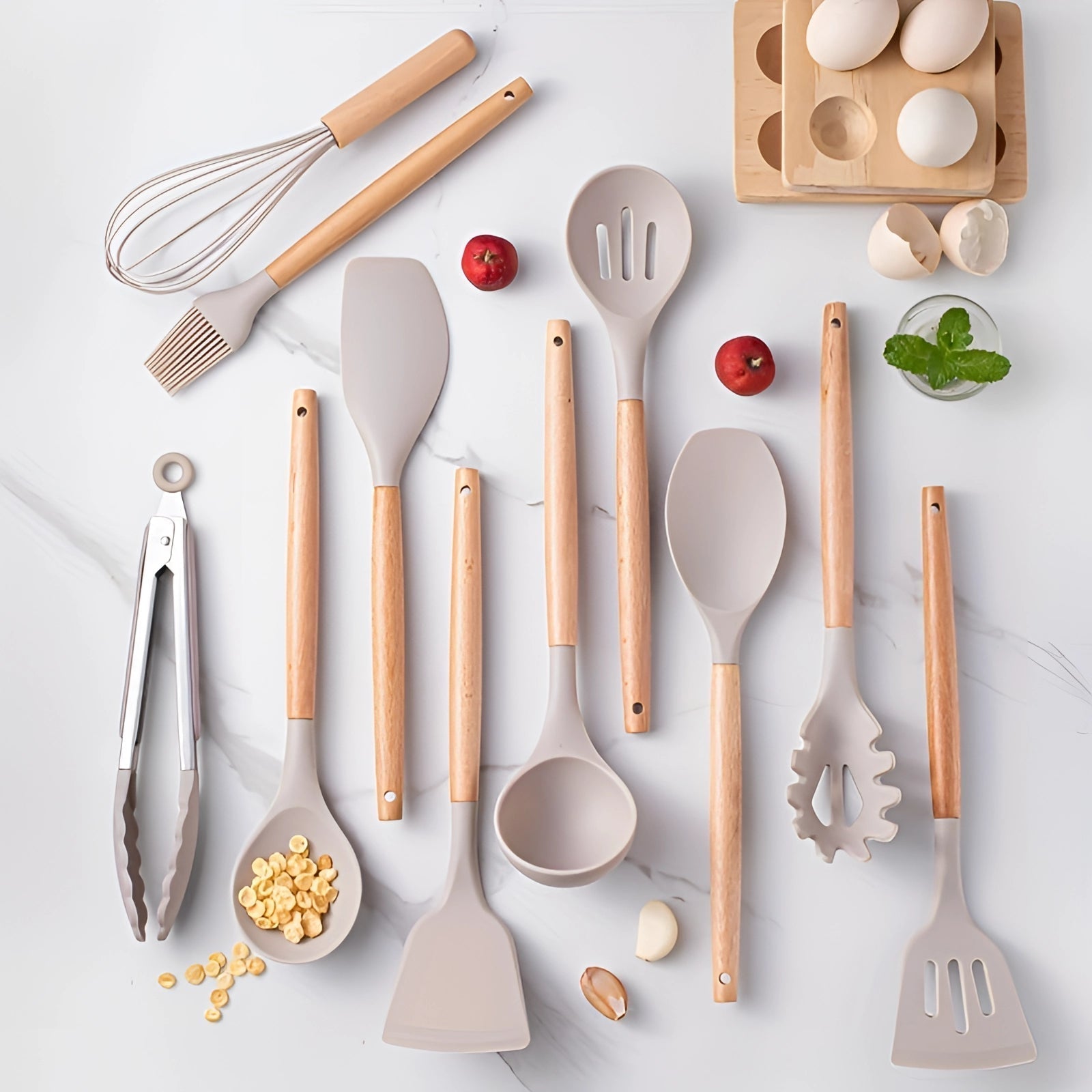 Eco-Friendly 12-Piece Silicone Utensils With Bamboo Handles