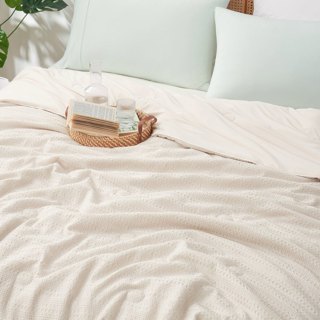 Sorona Fiber Waffle Comforter In Ecocool Collection Suits Hot Sleepers