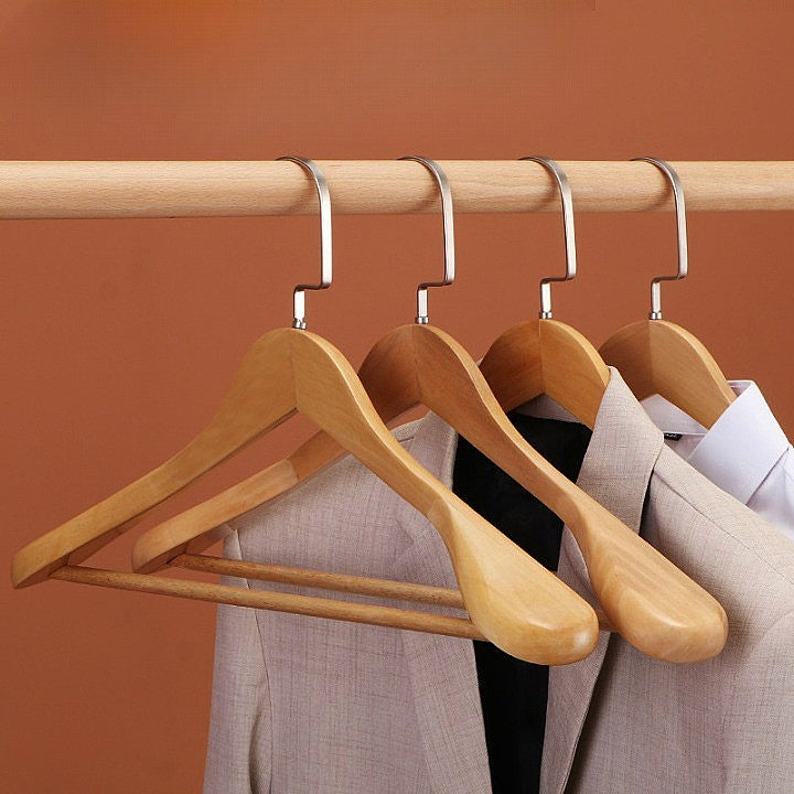 Elegant Collection Wooden Hangers With Curved Design For Garment Shape Preservation
