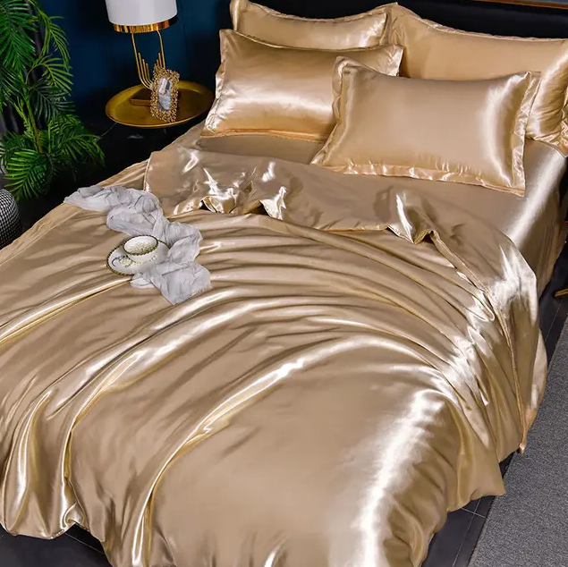 Luxurious Satin Bedding With Elegant Finish For All Season Comfort