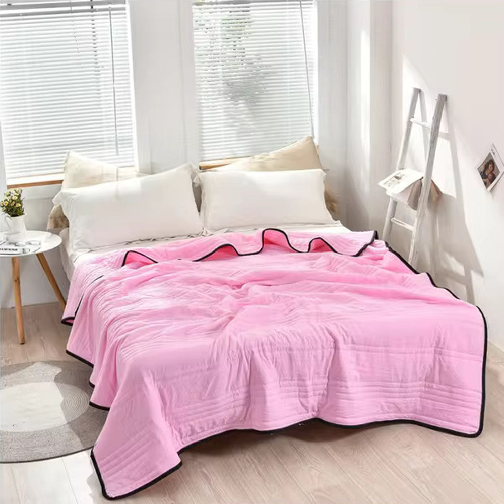 EverChill Cooling Blanket With Lightweight Hypoallergenic Fabric For Hot Sleepers
