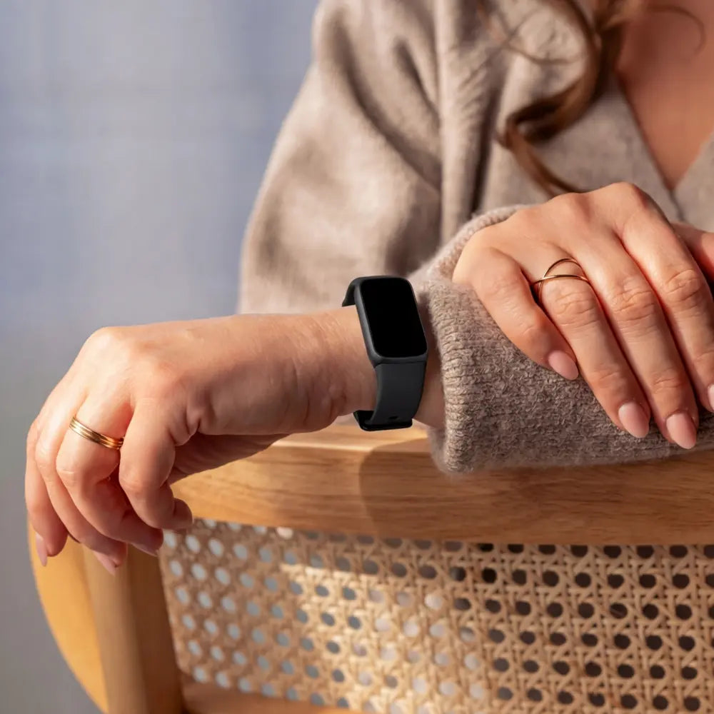 Fitbit Luxe Black Silicone Strap For Fitbit Luxe Replacement Band