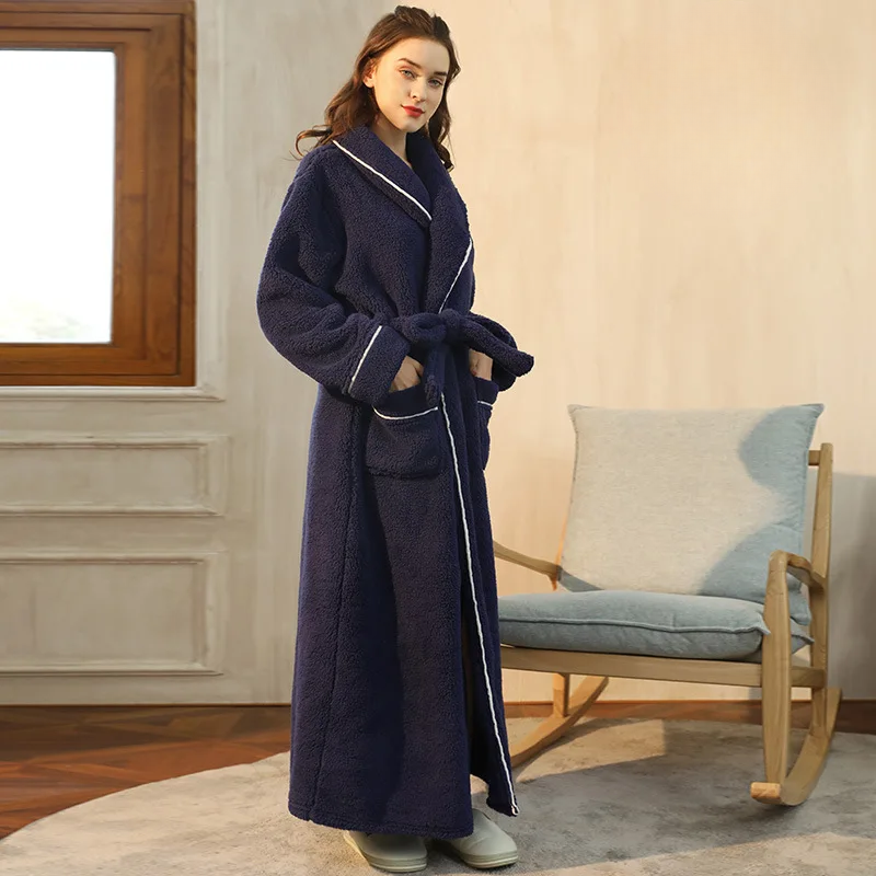Men's Flannel Bathrobe With Adjustable Belt For Cold Winter Days