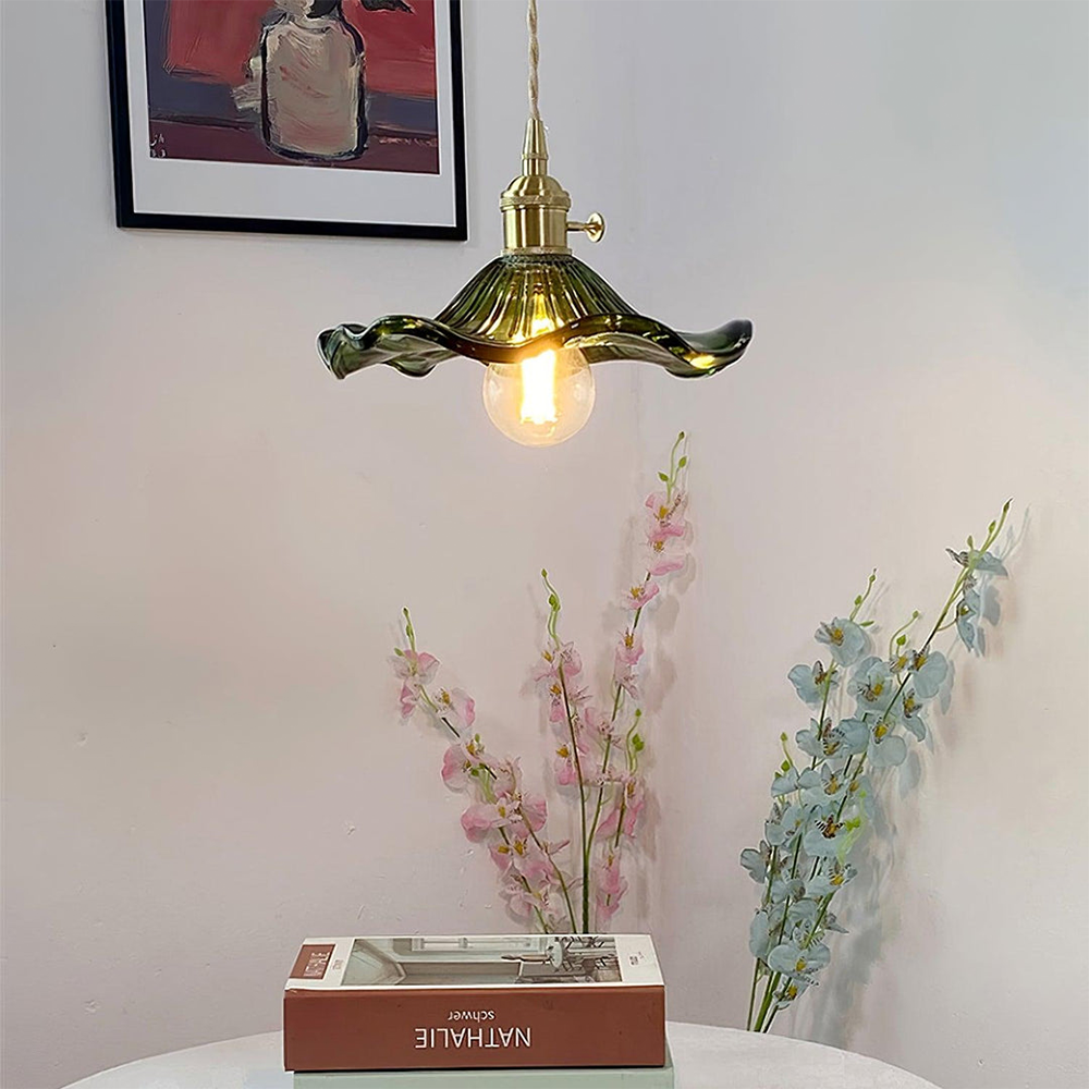 Larella Pendant Light In Floral Glass With Warm Ambience And LED E27