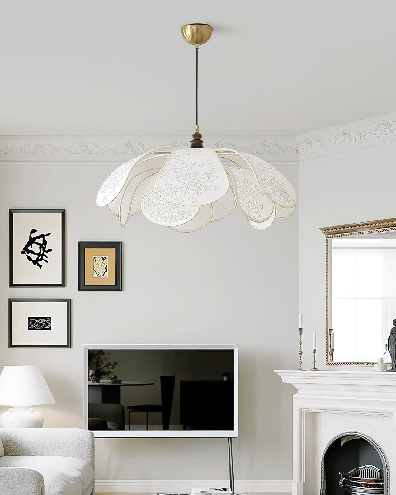 Liora Bloom Floral Ceiling Pendant With Modern Design E26/E27 LED Compatible