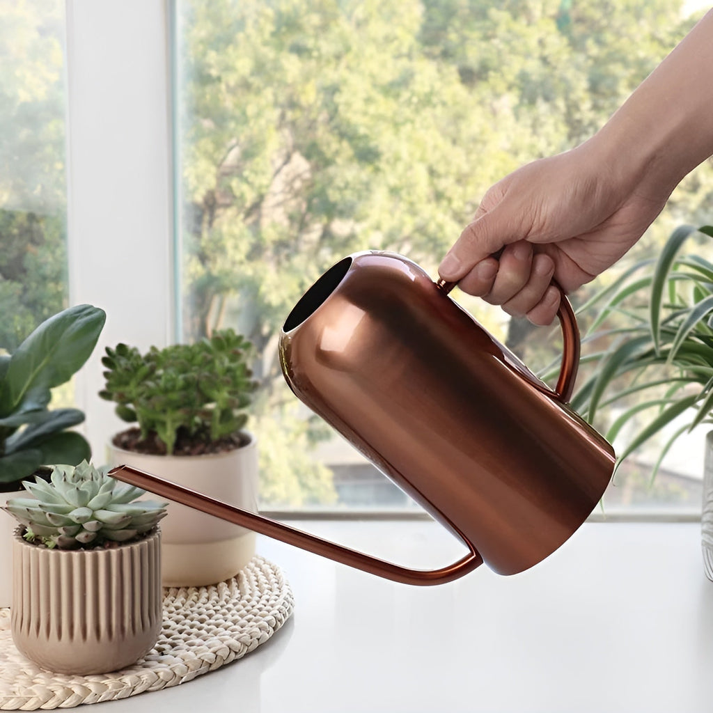 Garden Essentials Watering Can, Ergonomic Spout For Indoor Plants 1.5L