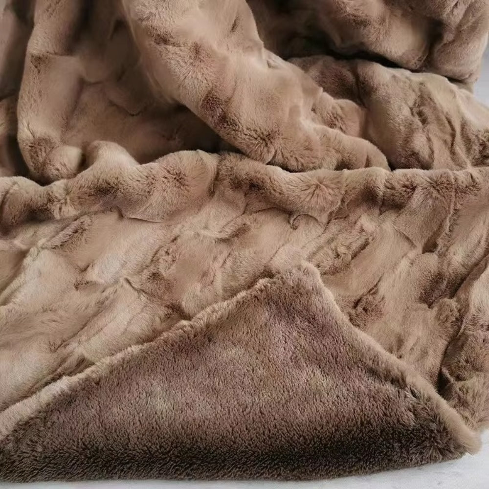 Heavenly Retreat Dual-Layer Faux Fur Throw Blanket For Cozy Comfort