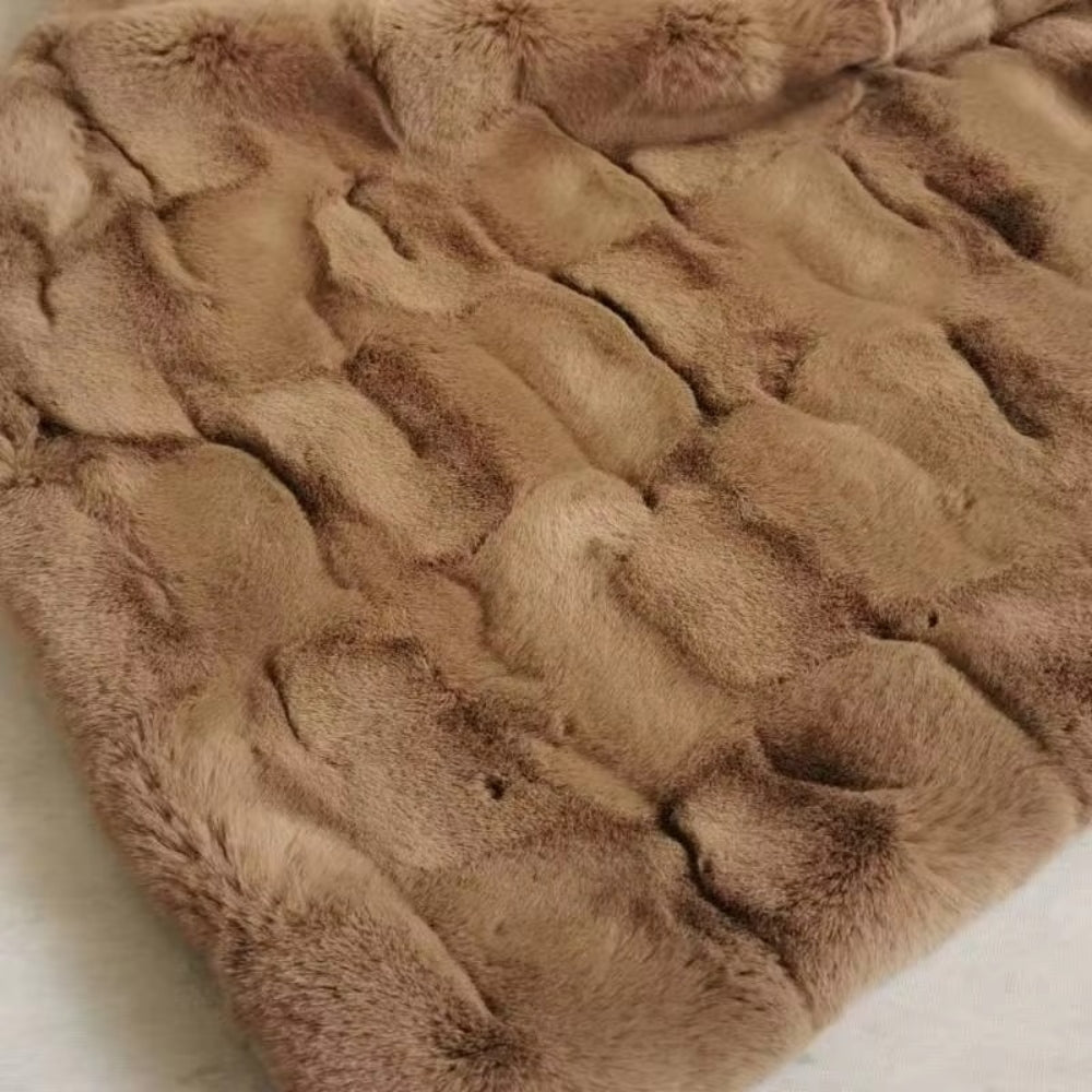 Heavenly Retreat Dual-Layer Faux Fur Throw Blanket For Cozy Comfort