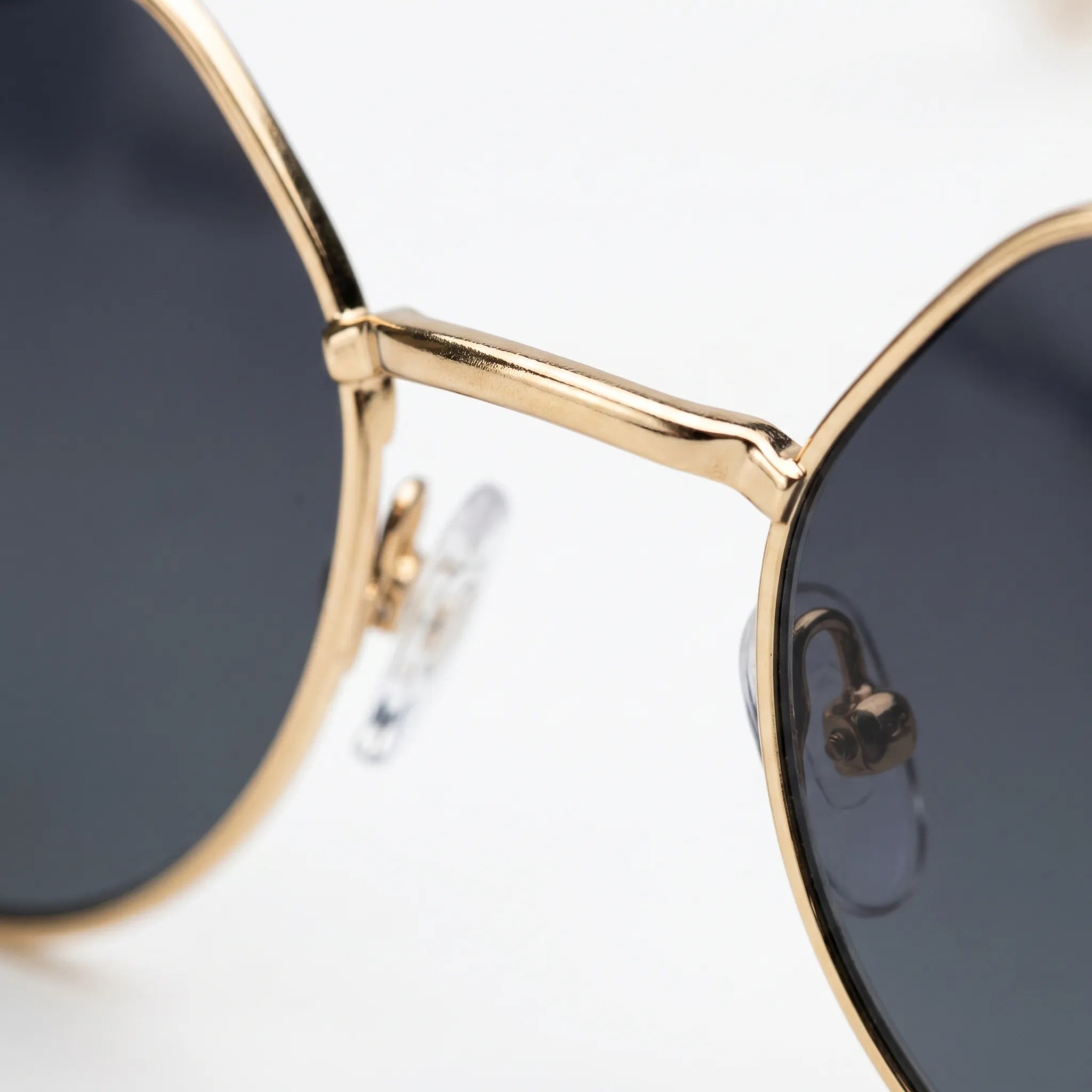 Thin Metal Geometric Sunglasses -  Reducing Sun Glare - Ormexis