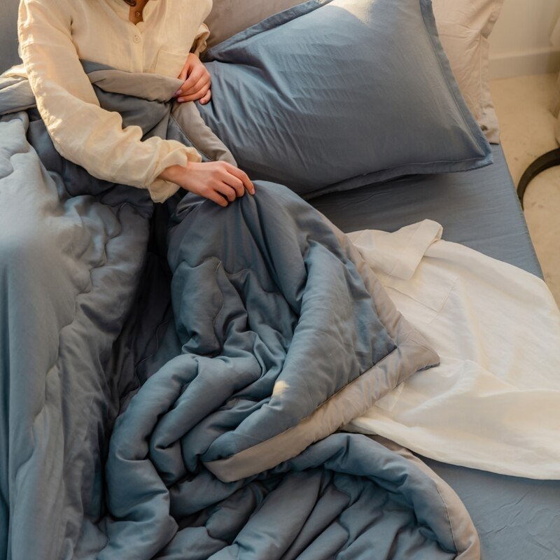 Layla Breathable Summer Blanket With Moisture Regulation For Cool Comfort