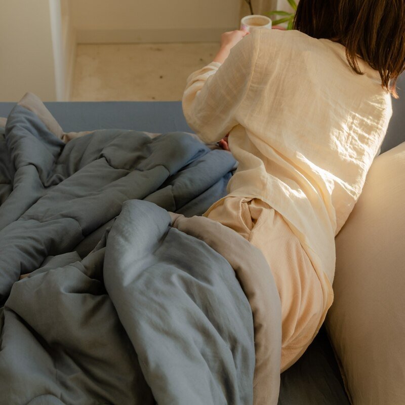 Layla Breathable Summer Blanket With Moisture Regulation For Cool Comfort