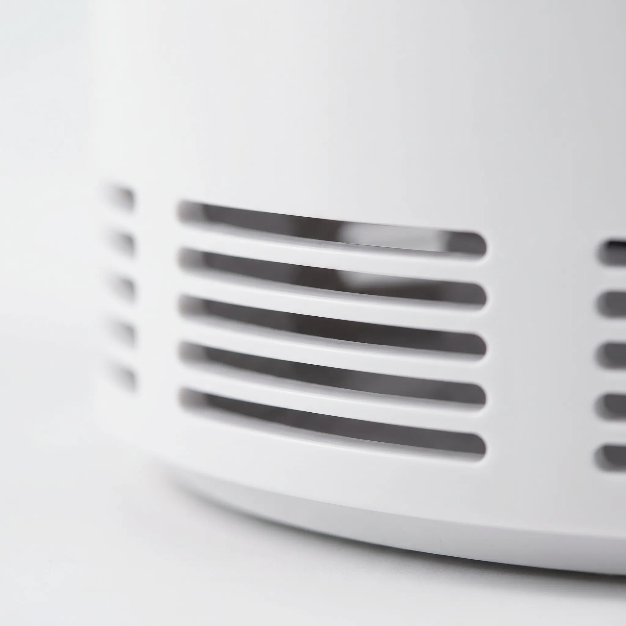 USB Suction Insect Trap -  Attracting Flying Insects - Ormexis