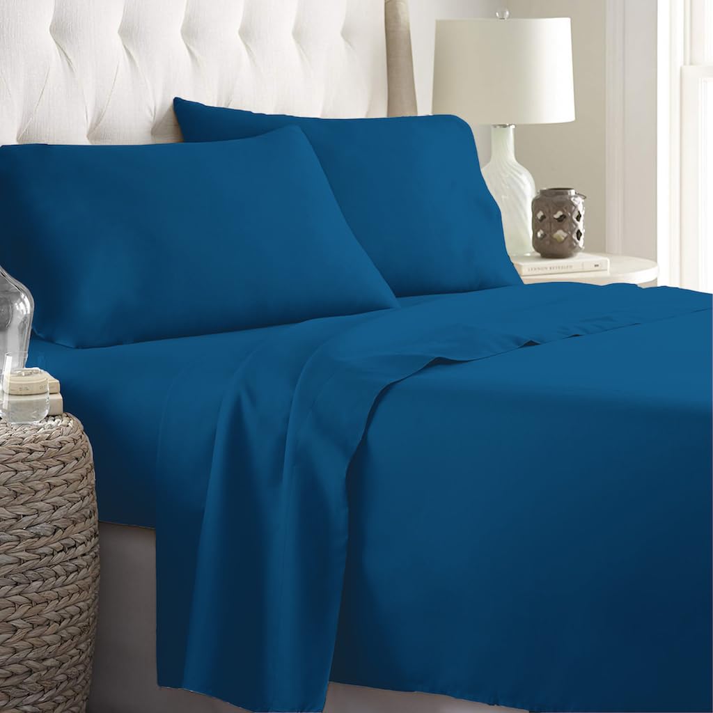 Queen Bedding Set With Cooling Polyester For Comfortable Sleep 4-Piece