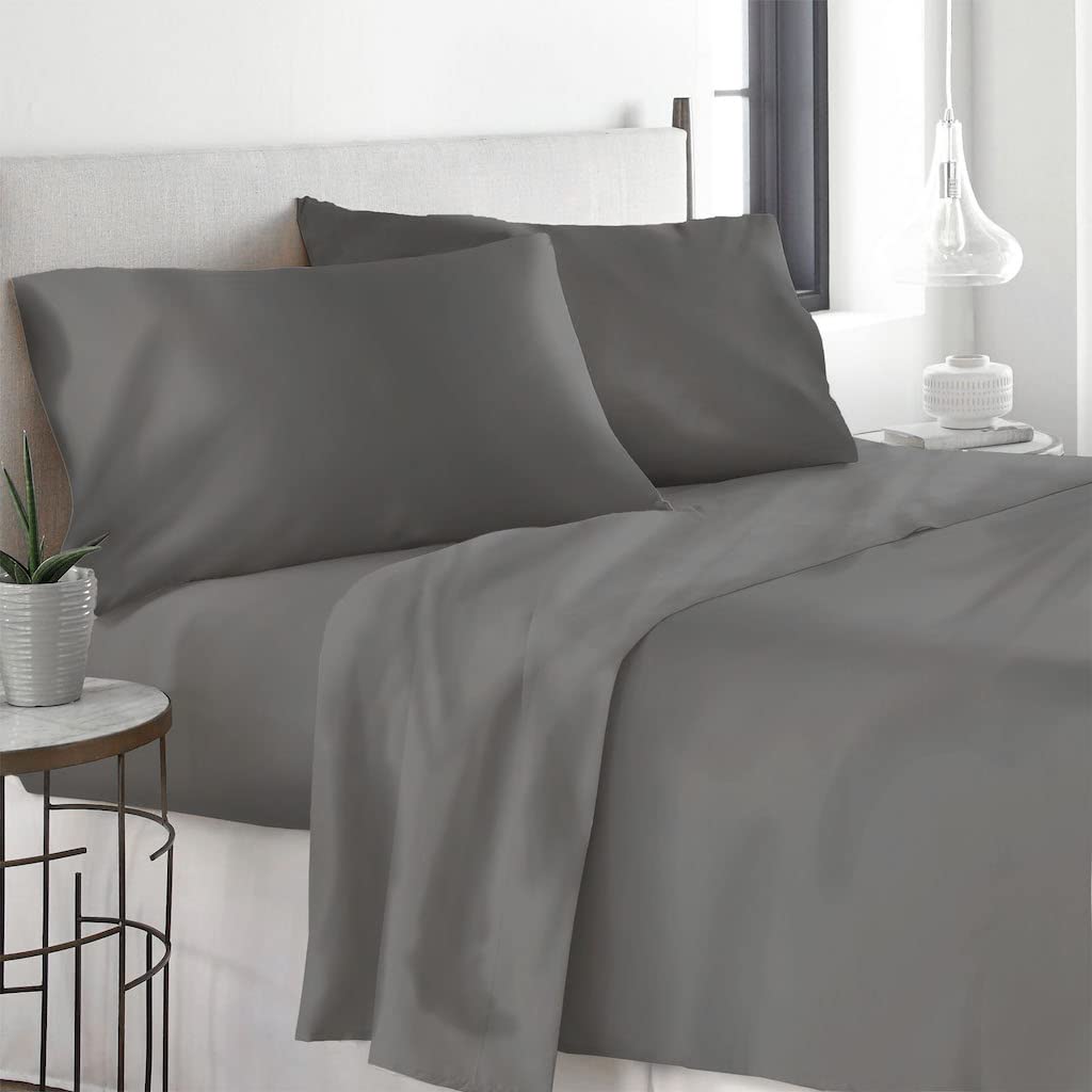 Queen Bedding Set With Cooling Polyester For Comfortable Sleep 4-Piece