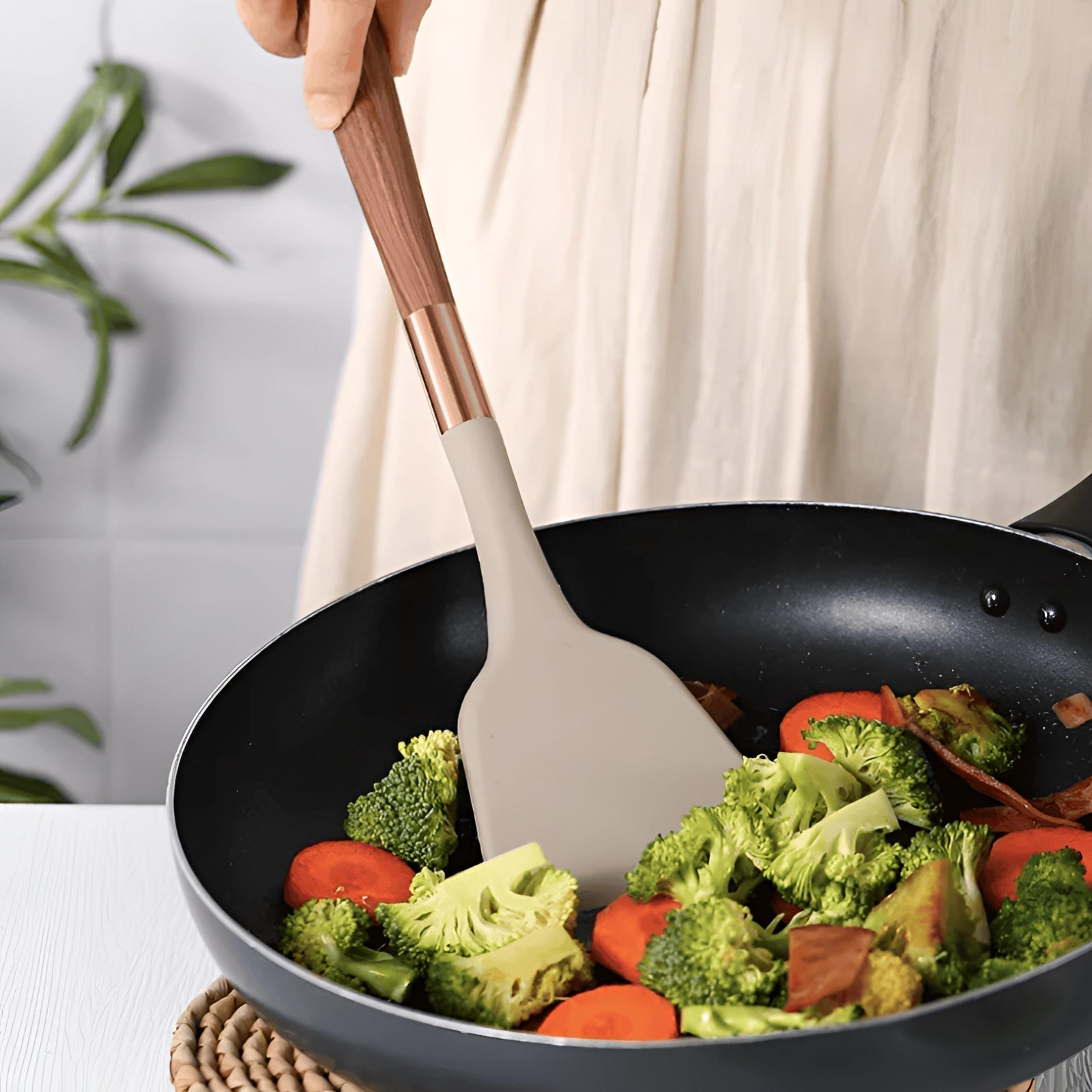 Premium 10-Piece Silicone Kitchen Tools With Copper And Wood Handles Ergonomic Set