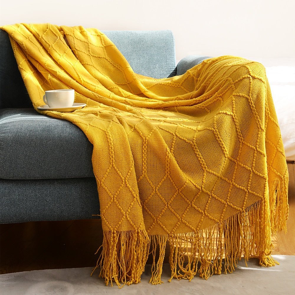 Nordic Elegance Knit Sofa Blanket For Cozy Warmth And Minimalist Style