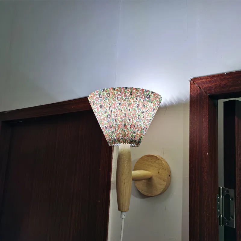 Nordic Elegance Timber Wall Sconce With Pleated Shade For Cozy Ambiance