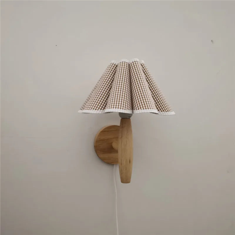 Nordic Elegance Timber Wall Sconce With Pleated Shade For Cozy Ambiance
