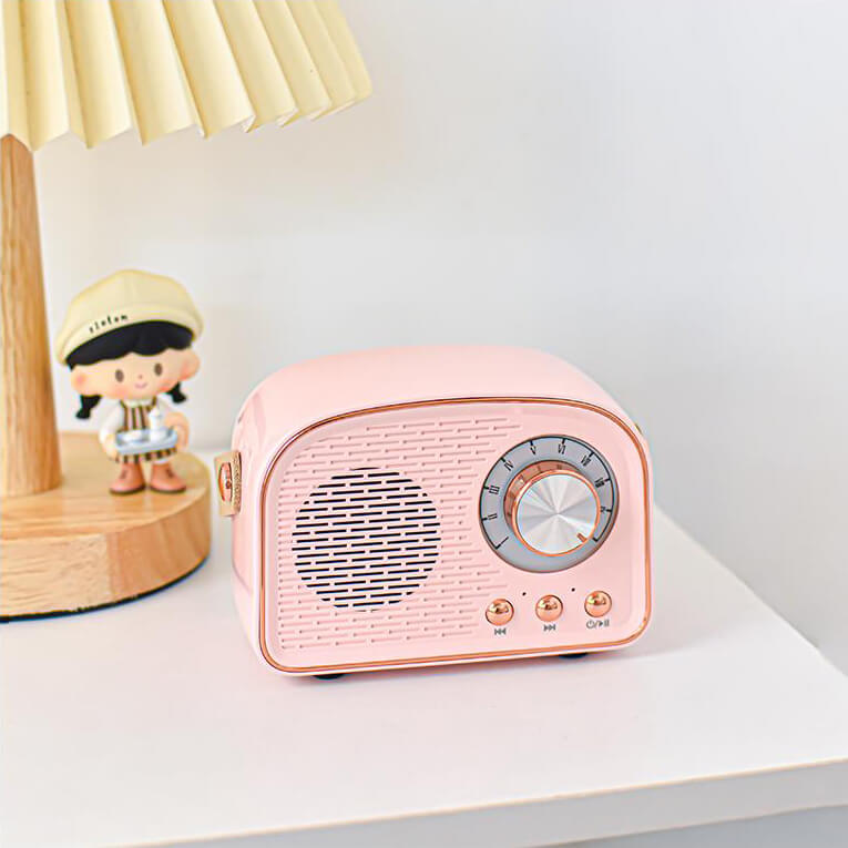 NostalgiaWave Classic Bluetooth Speaker With Vintage Radio Look And Rich Sound