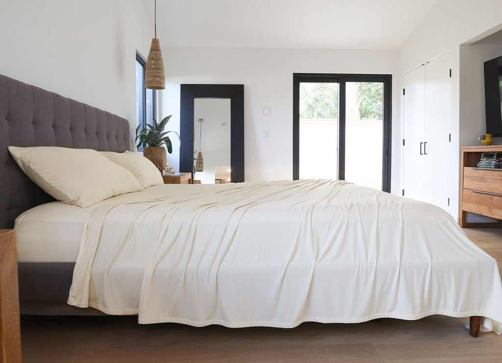 Performance Collection Ecru Bed Sheet Set With Airy Fabric For Restful Nights