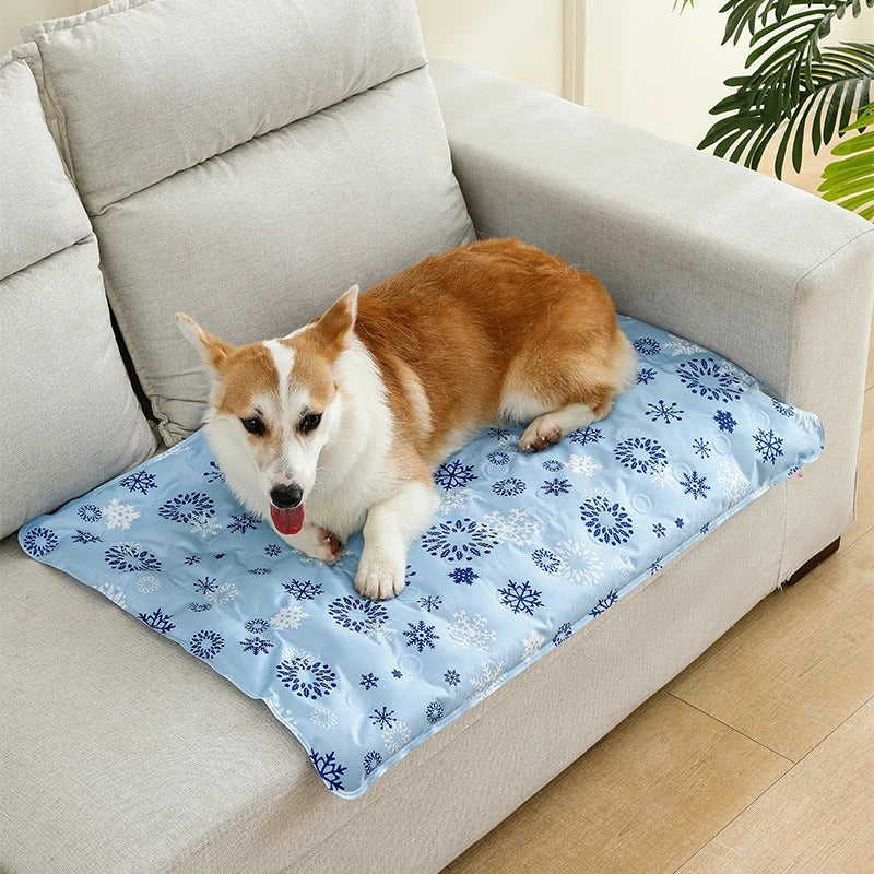 Pet Comfort Cooling Mat With Self-Cooling Gel For Portable Summer Relief