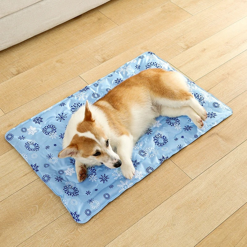 Pet Comfort Cooling Mat With Self-Cooling Gel For Portable Summer Relief