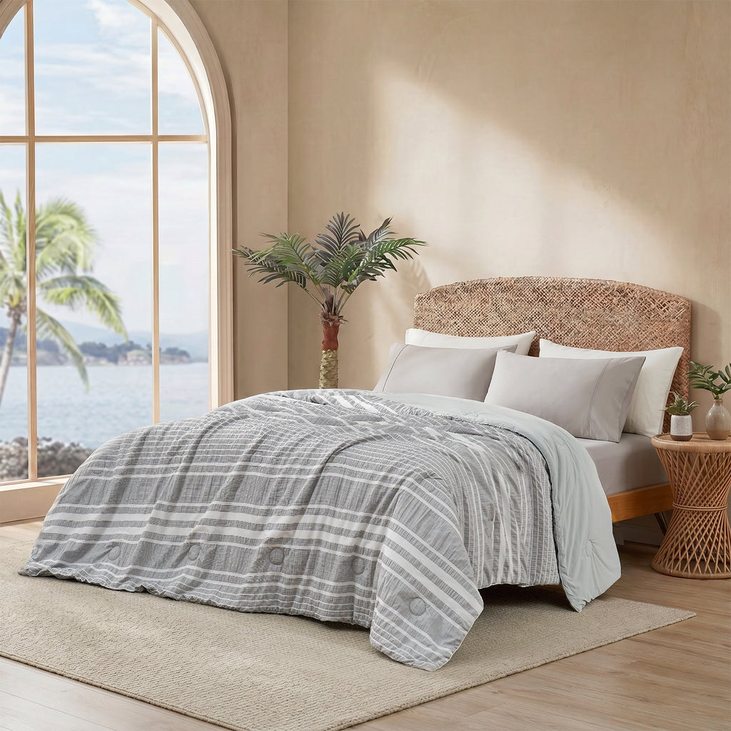 Seersucker Cooling Comforter With Lightweight Striped Design For Airflow