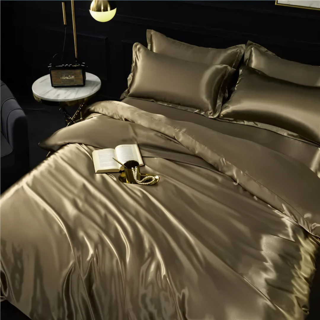 Silk Duvet Cover Set for Breathable Luxury Bedding and Comfort