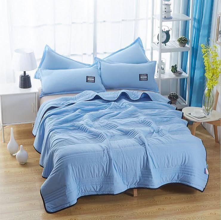 SummerSoft Lightweight Cooling Blanket For Hot Sleepers, Breathable Bed Cover