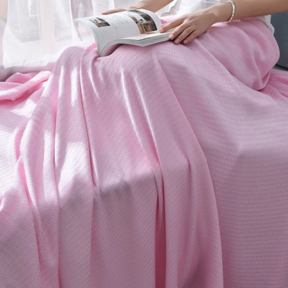 Summer Breeze Bamboo Fabric Cooling Blanket For Hot Sleepers