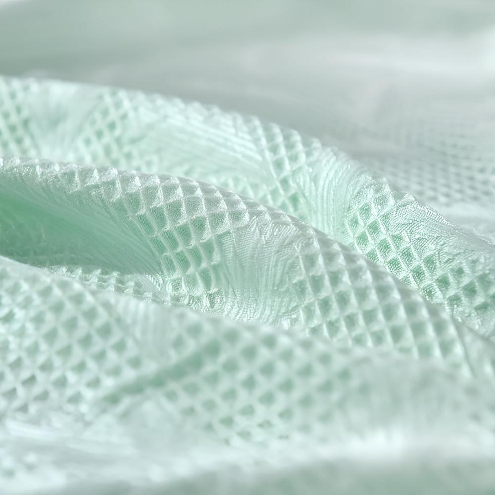 Summer Breeze Bamboo Fabric Cooling Blanket For Hot Sleepers