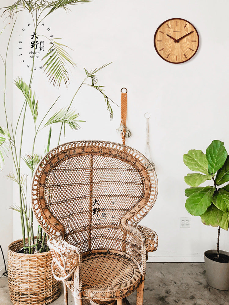 Timeless Elegance Contemporary Wall Clock With Quartz Movement