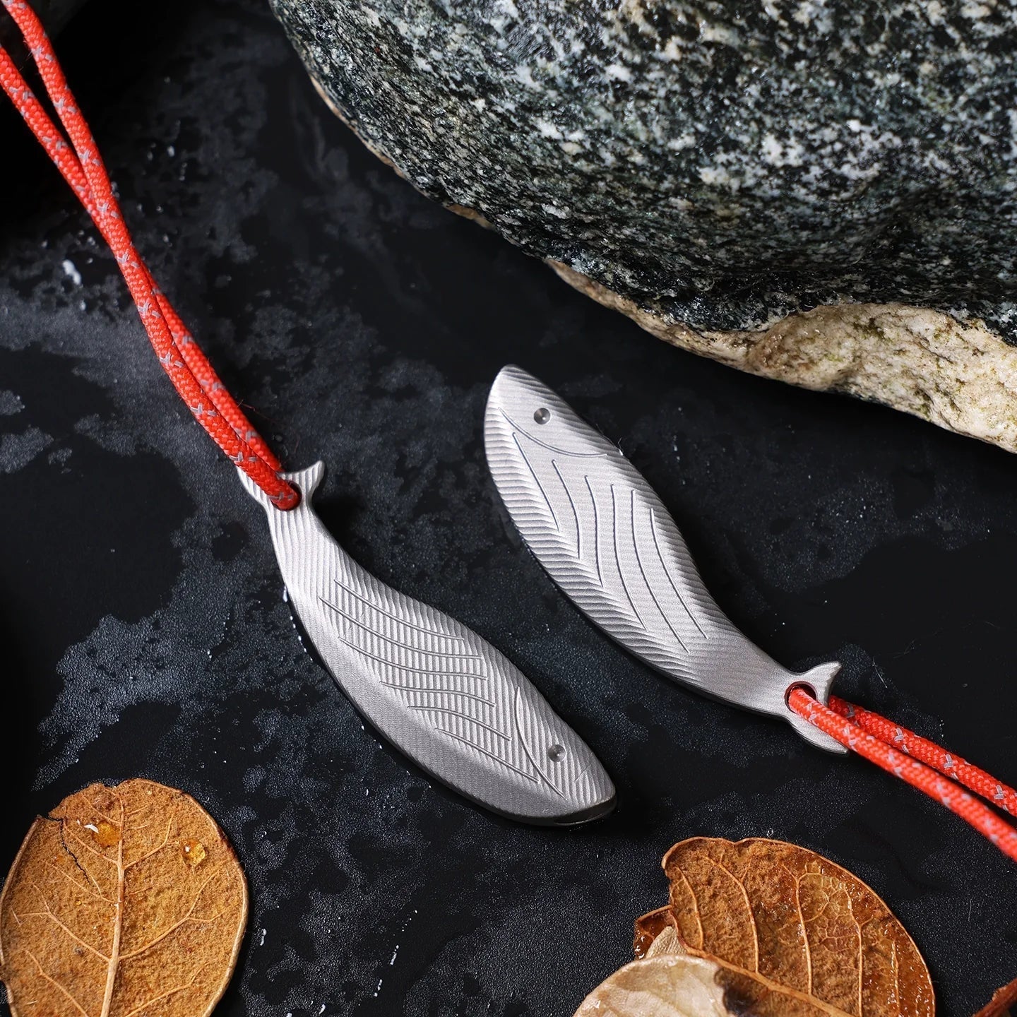 Fish-Shaped Titanium Survival Whistle For Portable Outdoor Use