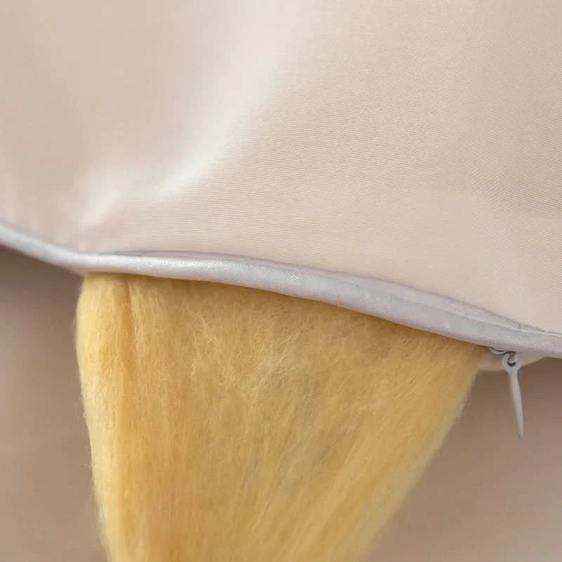 Ultra-Soft Blanket For All-Season Comfort And Cozy Durability