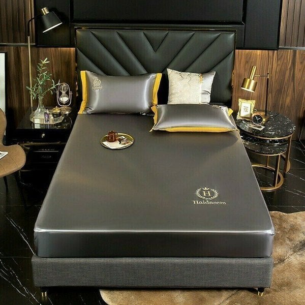 VelvetDream Silk Sheets With Deep Pockets For All-Season Comfort